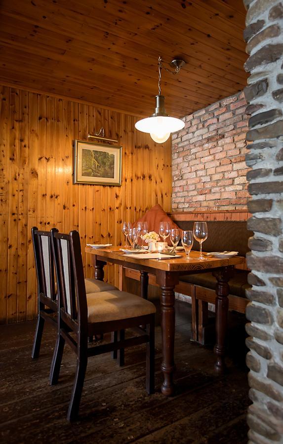Lydons Lodge Hotel Cong Dış mekan fotoğraf