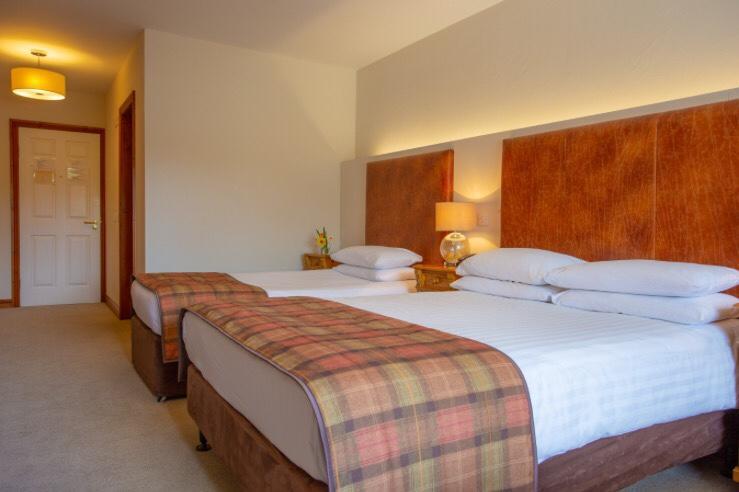 Lydons Lodge Hotel Cong Dış mekan fotoğraf